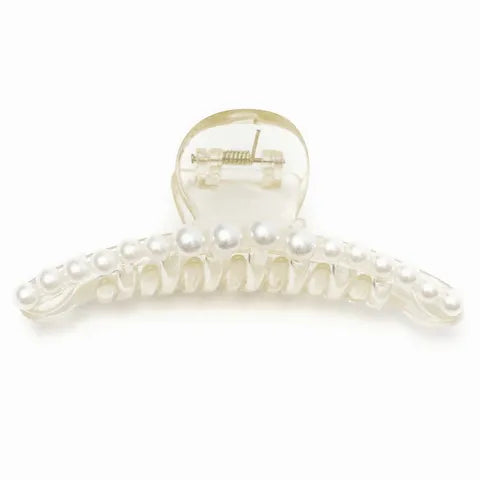 Pearl Hair Claw in a Slightly Curved Shape